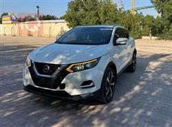 نيسان روج سبورت